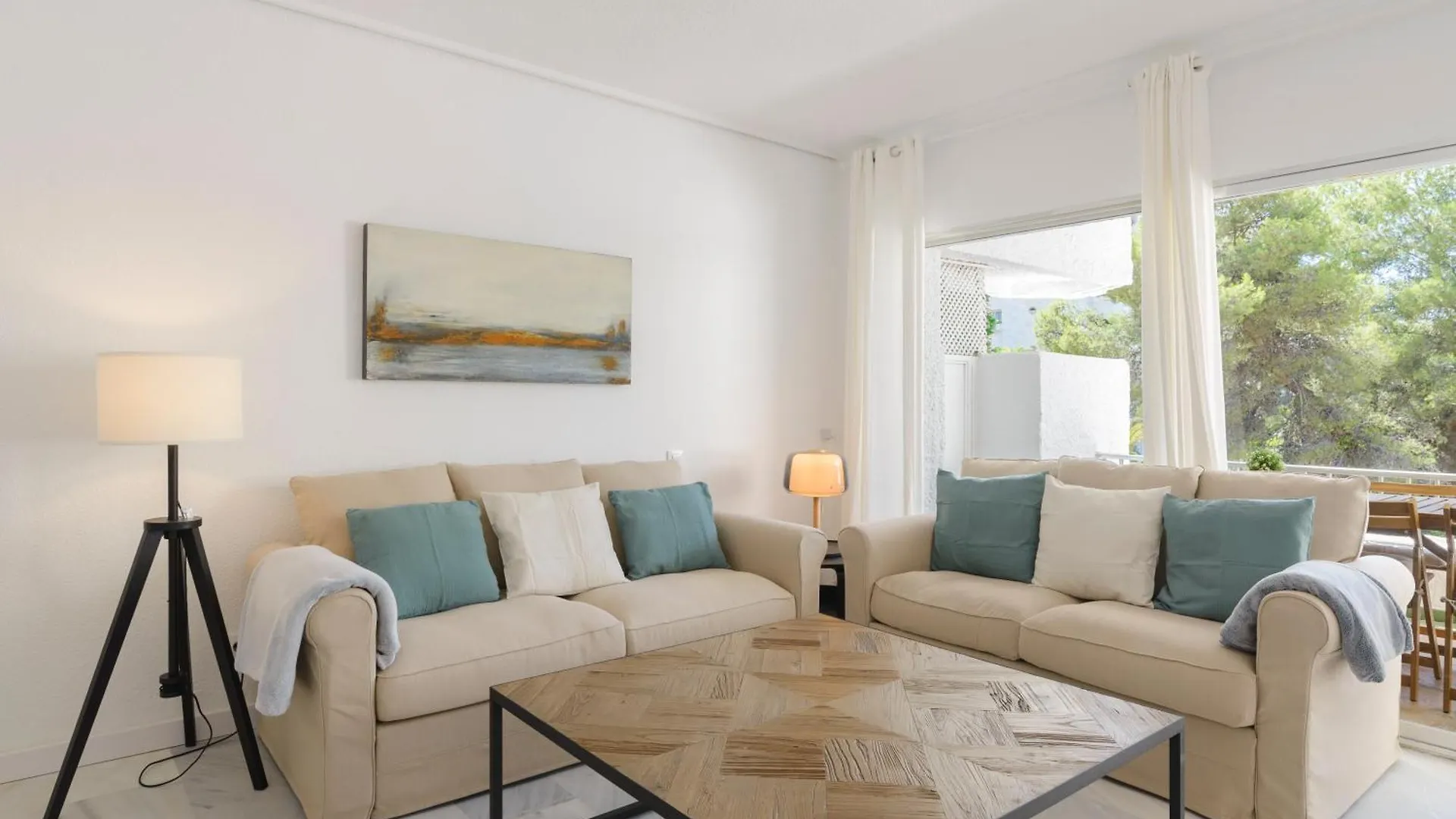 Jardines del Mar Apartments Marbella