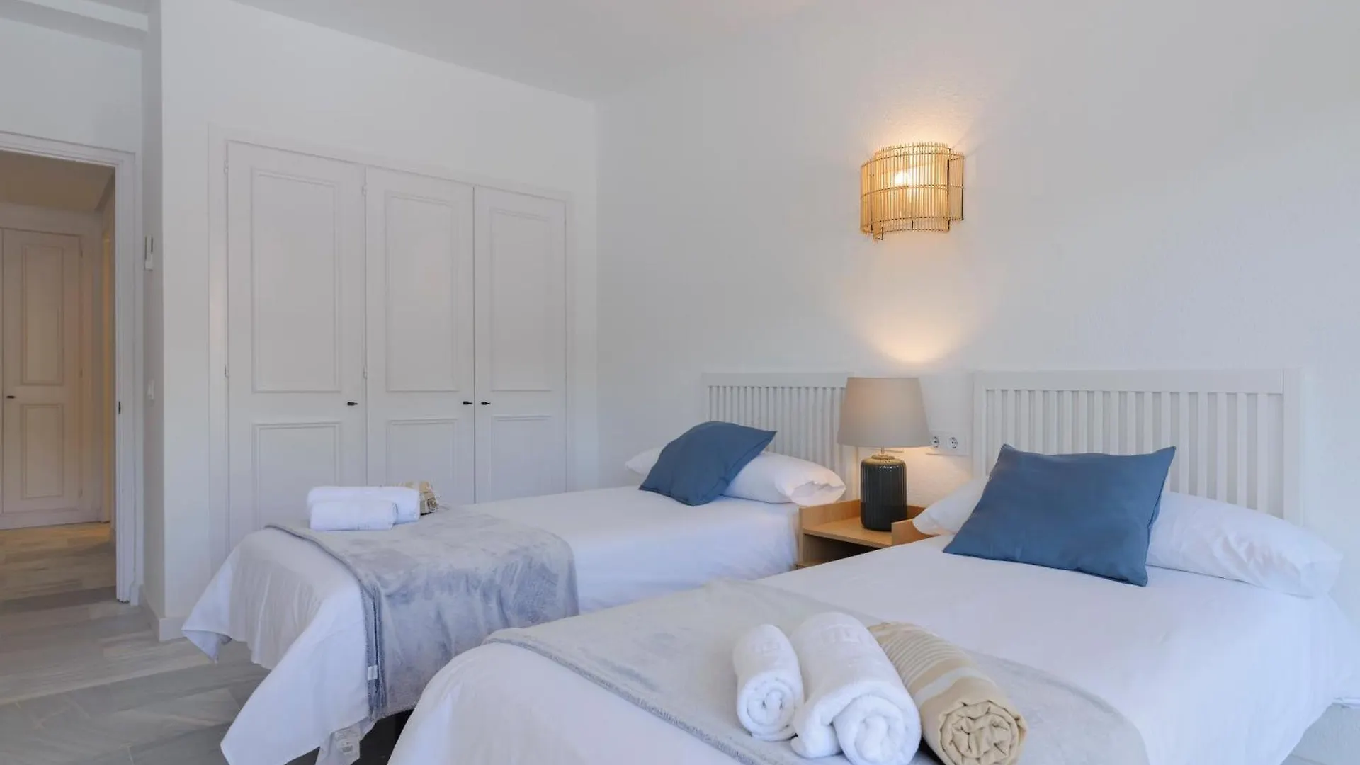 Jardines Del Mar Apartments Marbella