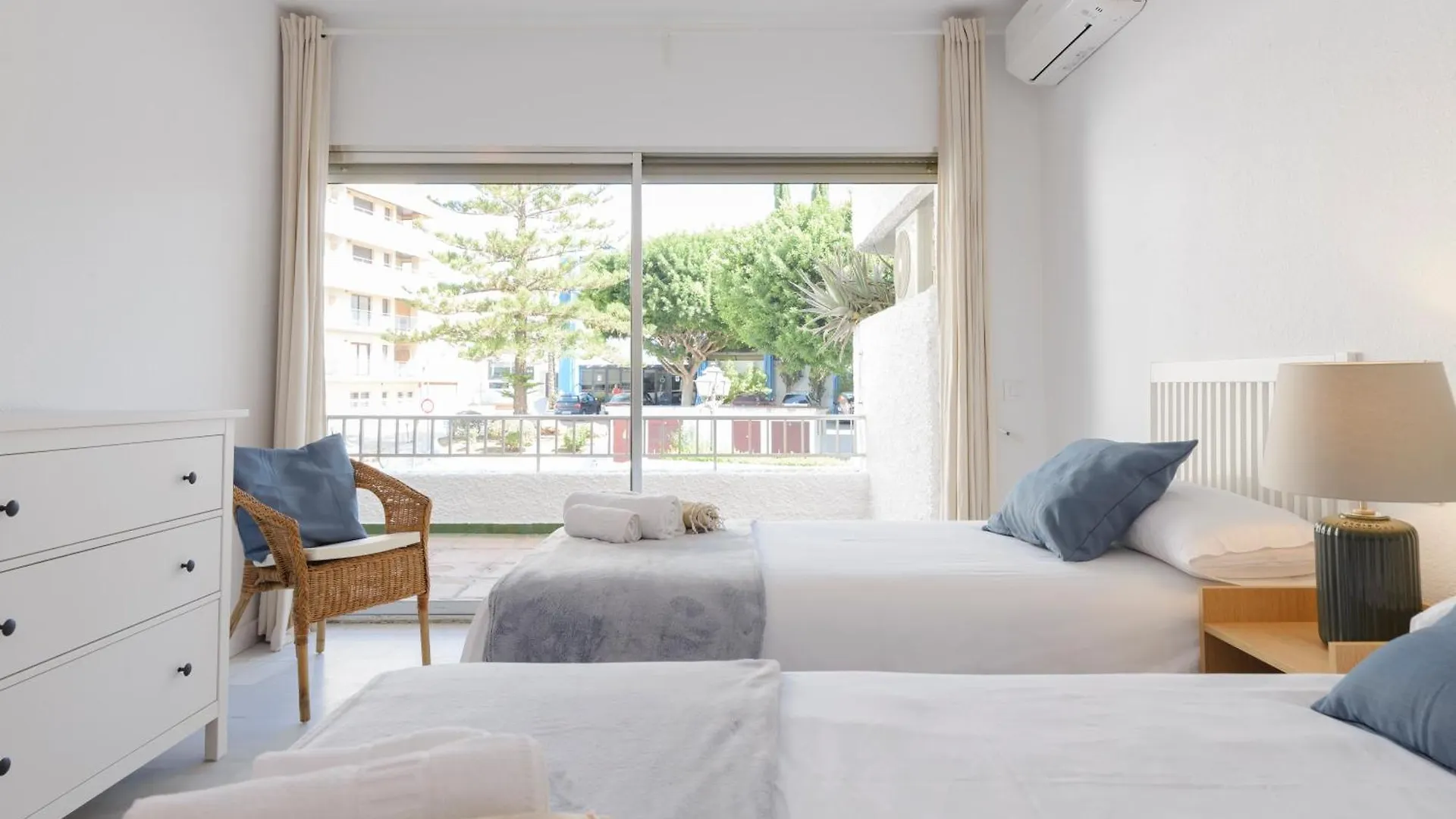 Jardines Del Mar Apartments Μαρμπέλλα 0*,  Ισπανία
